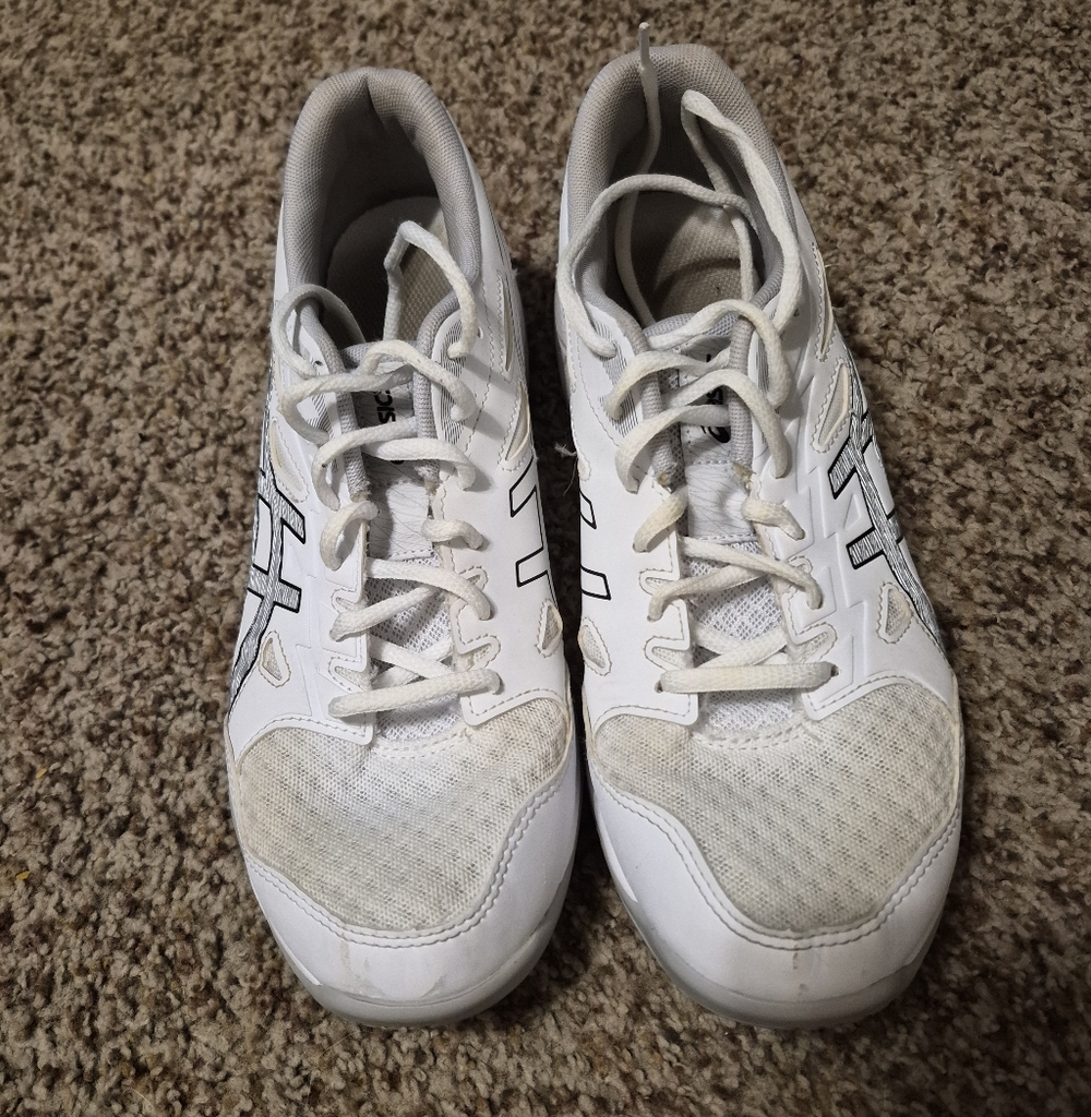 ASICS White and Gray Gel Rocket 11 Athletic Shoes 9 1/2